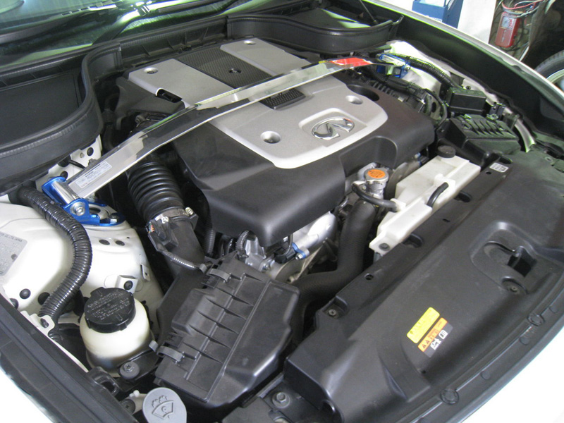 Cusco Strut Brace for 2003+ Nissan 350Z [Z33] Infiniti G35/37 (251